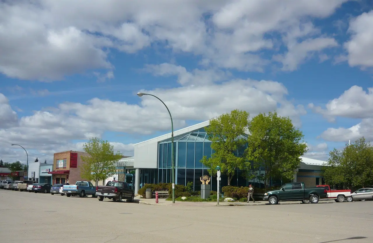 Credit Union building at Main Street and 1st Avenue East, 2010