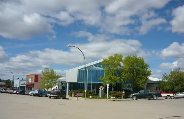 Credit Union building at Main Street and 1st Avenue East